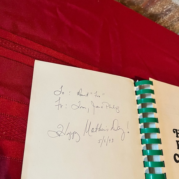 The Historic Roswell, Georgia Cookbook 1982 Spiral Bound -writing inside cover - Picture 3 of 9